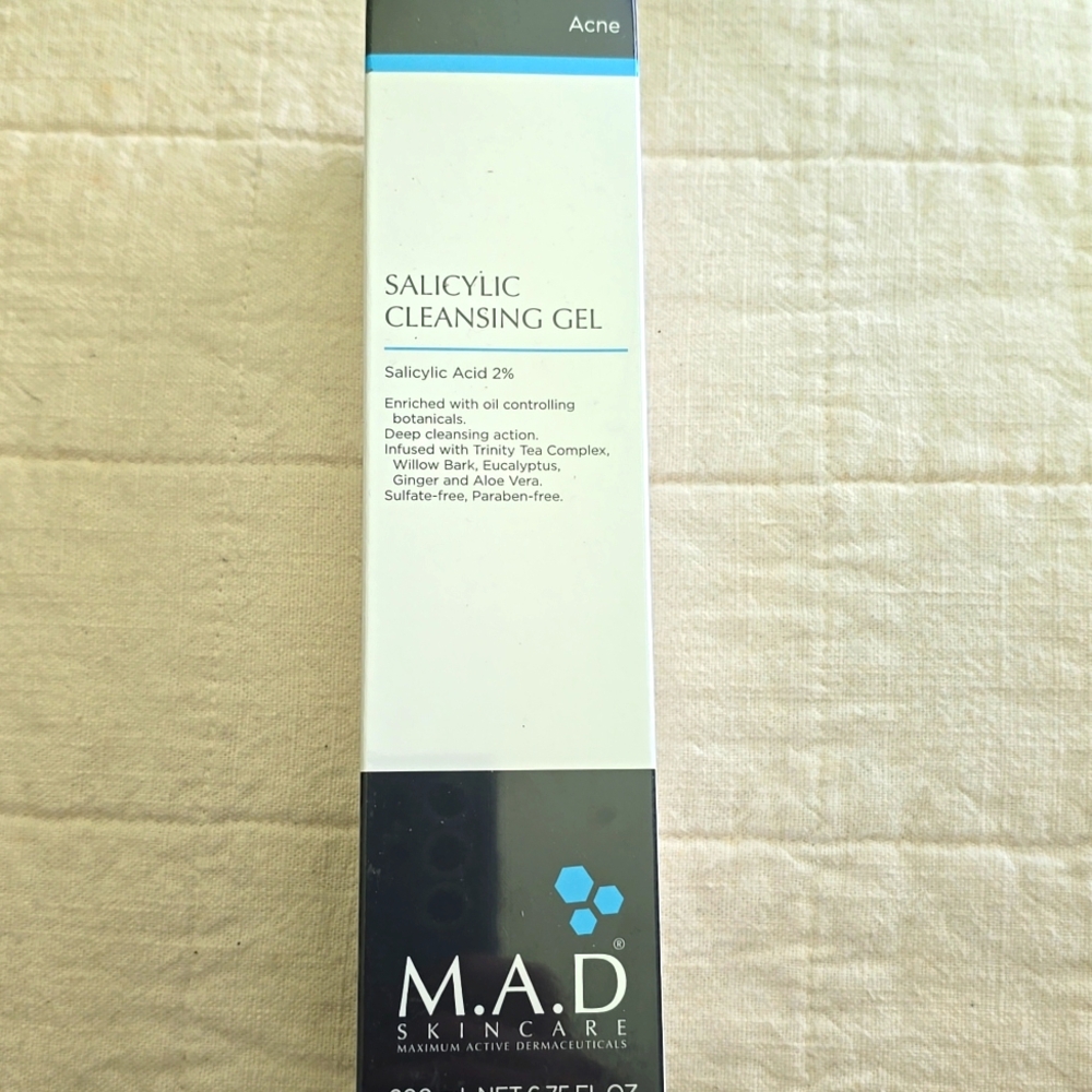 M.A.D Skincare Salicylic Cleansing Gel